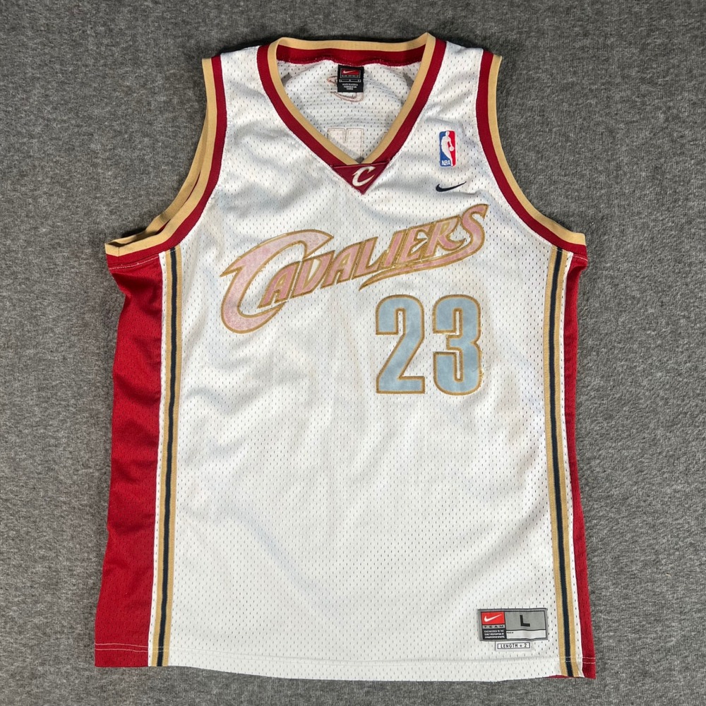 Vtg Nike LeBron James Cleveland Cavaliers '04 Jersey 23 White Large NBA Swingman